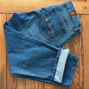 Aura 2R Capris Wrangler jeans Slimming with No Gap waistband NWT